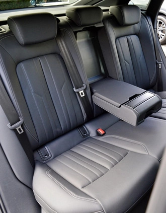 Audi e-tron cena 299900 przebieg: 8000, rok produkcji 2023 z Leśnica małe 781